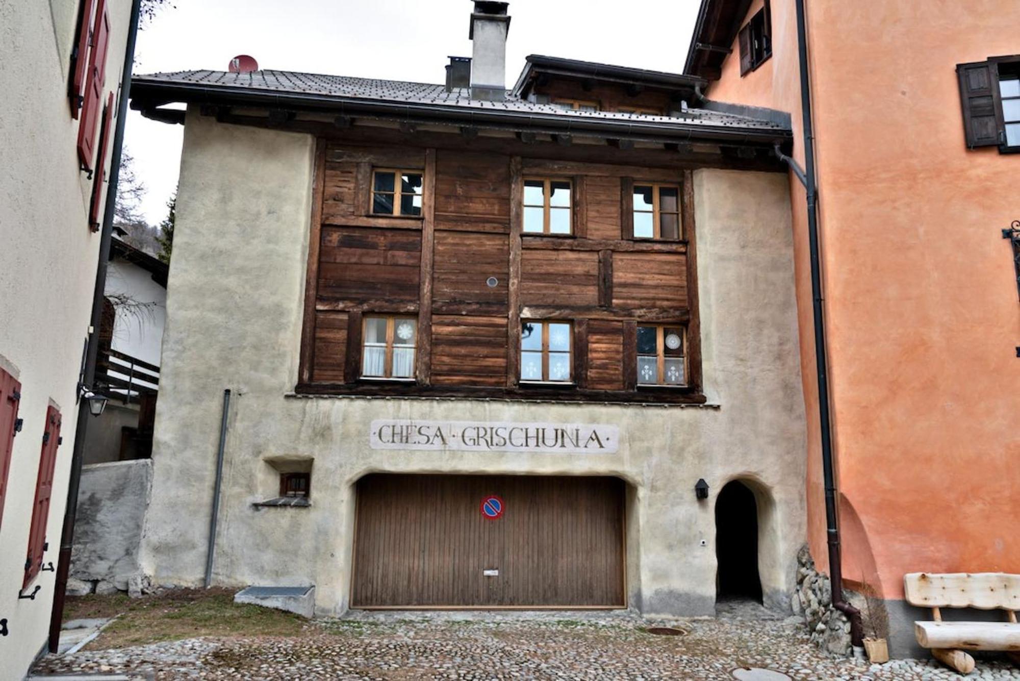 Chesa Grischuna - Madulain Exterior photo